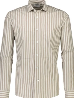 Business casual shirt