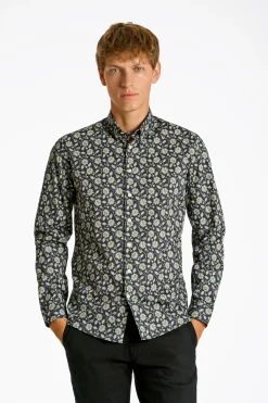 Business casual shirt