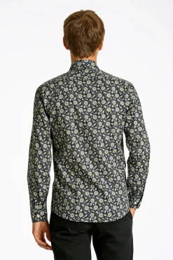 Business casual shirt