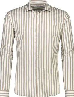 Business casual shirt