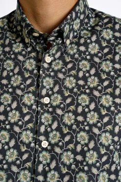Business casual shirt
