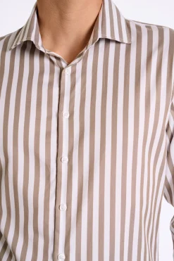 Business casual shirt
