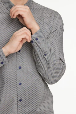 Business casual shirt
