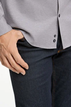 Business casual shirt