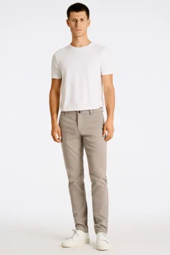 Chinos