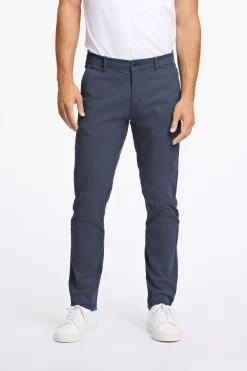 Chinos