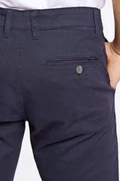 Chinos
