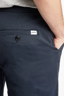 Chinos