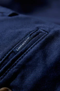 Chinos