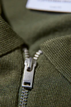 Half zip