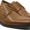 Lace-up shoes
