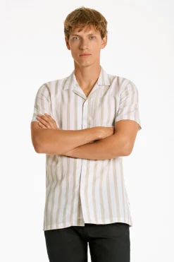 Linen shirt