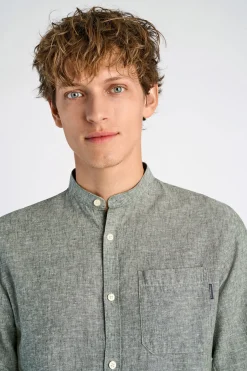 Linen shirt