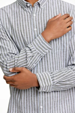 Linen shirt