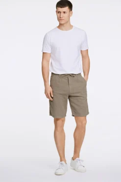 Linen shorts