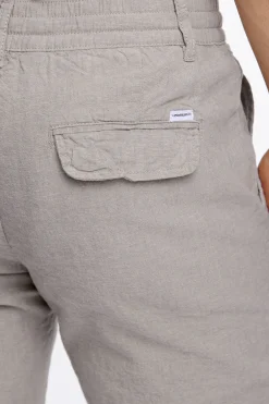 Linen shorts