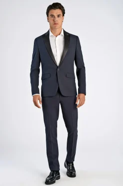 Suit
