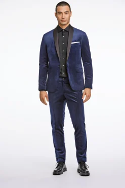 Suit
