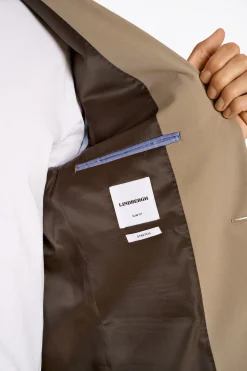 Suit