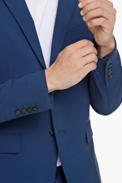 Suit