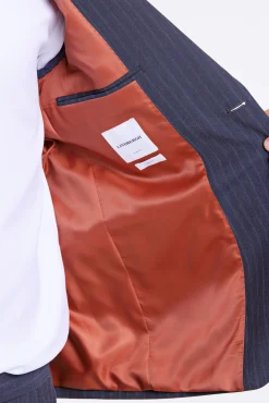 Suit