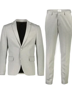 Suit