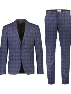Suit