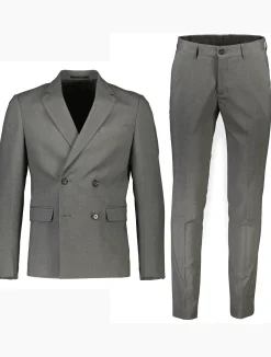 Suit
