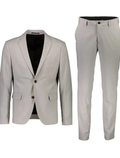 Suit