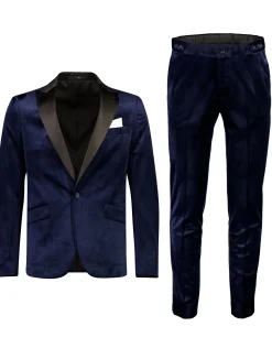 Suit
