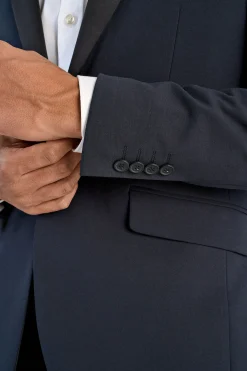 Suit
