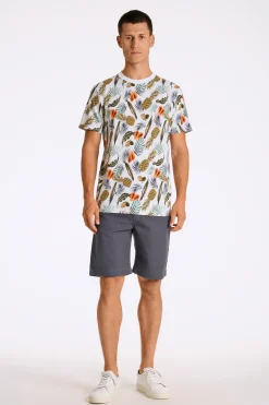 Tee