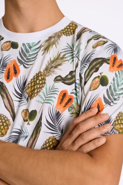 Tee