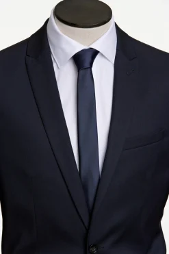 Tie