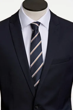 Tie