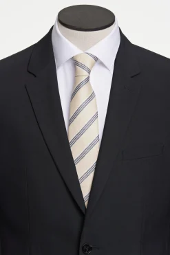 Tie