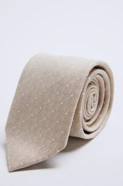 Tie