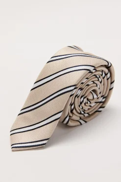 Tie