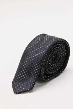 Tie