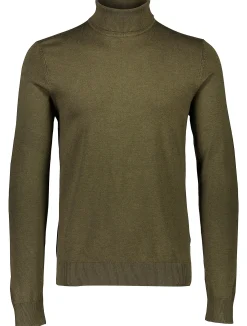 Turtle neck